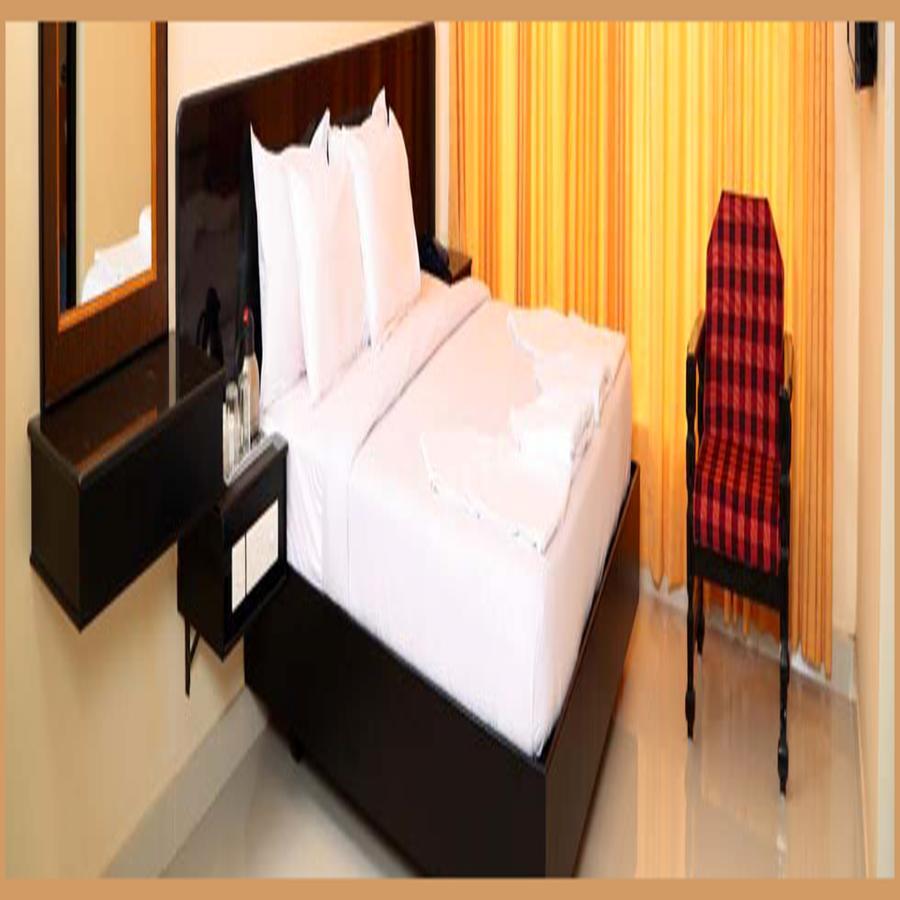 Hotel Sridevi Kânyâkumârî Extérieur photo